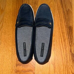 Tommy Hilfiger Women’s Shoes - Size 8.5